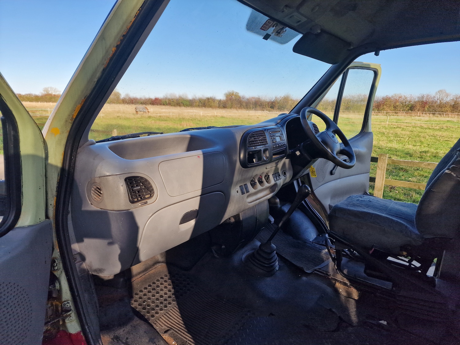 Used Ford Transit 1998 for sale - 76641197: Photo 21