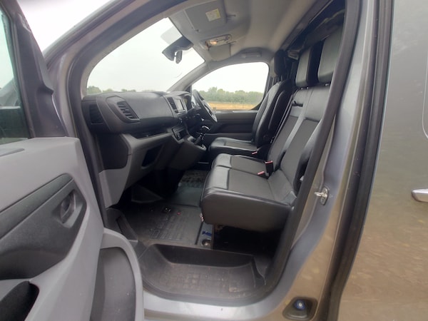 Used Vauxhall Vivaro 2020 for sale - 76235239: Photo 22