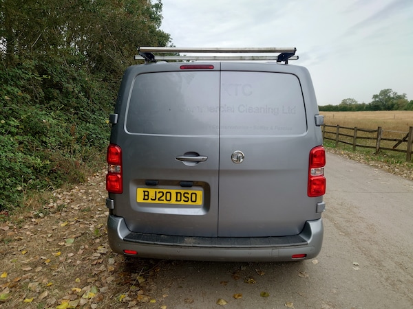 Used Vauxhall Vivaro 2020 for sale - 76235239: Photo 7