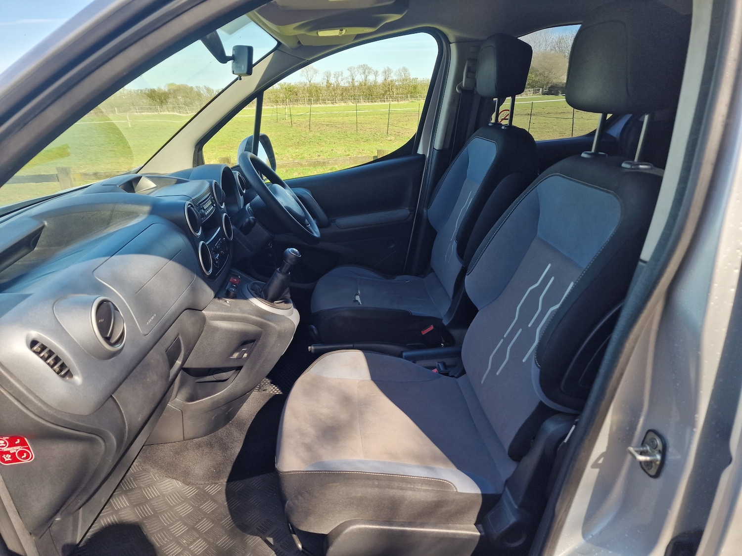 Used Peugeot Partner Tepee 2014 for sale - 78152474: Photo 18