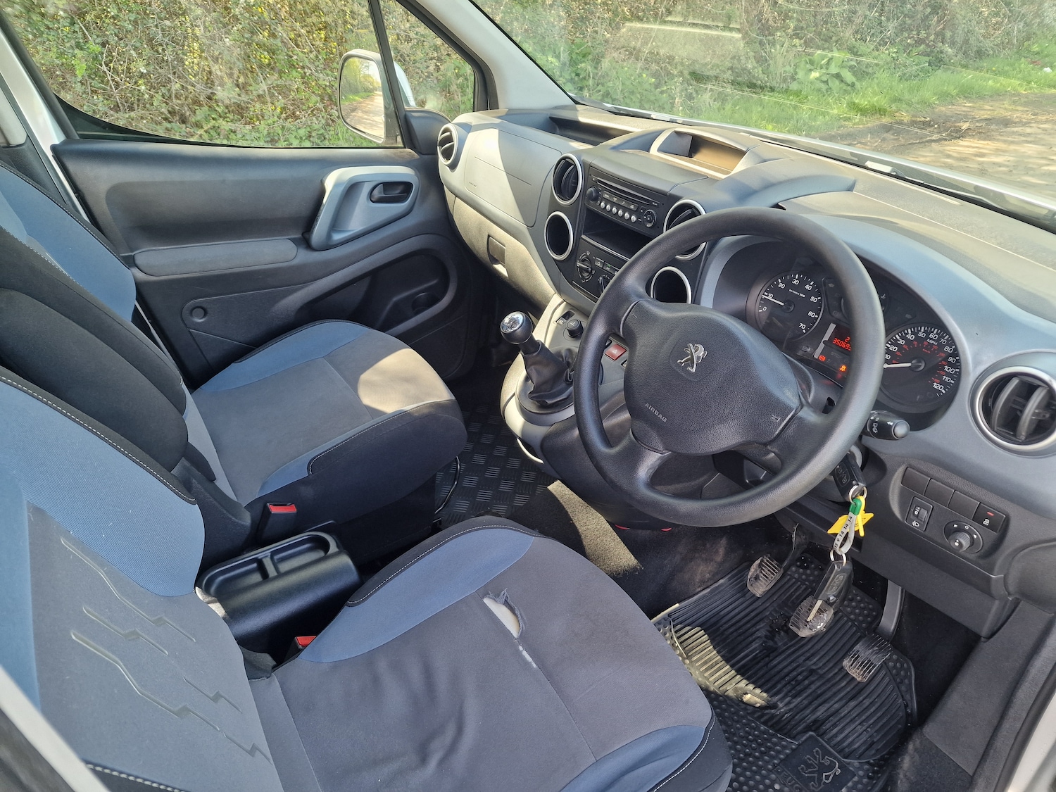 Used Peugeot Partner Tepee 2014 for sale - 78152474: Photo 20