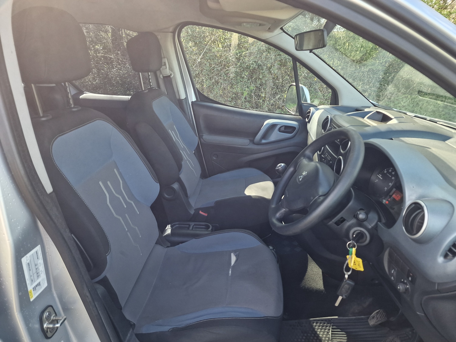 Used Peugeot Partner Tepee 2014 for sale - 78152474: Photo 23