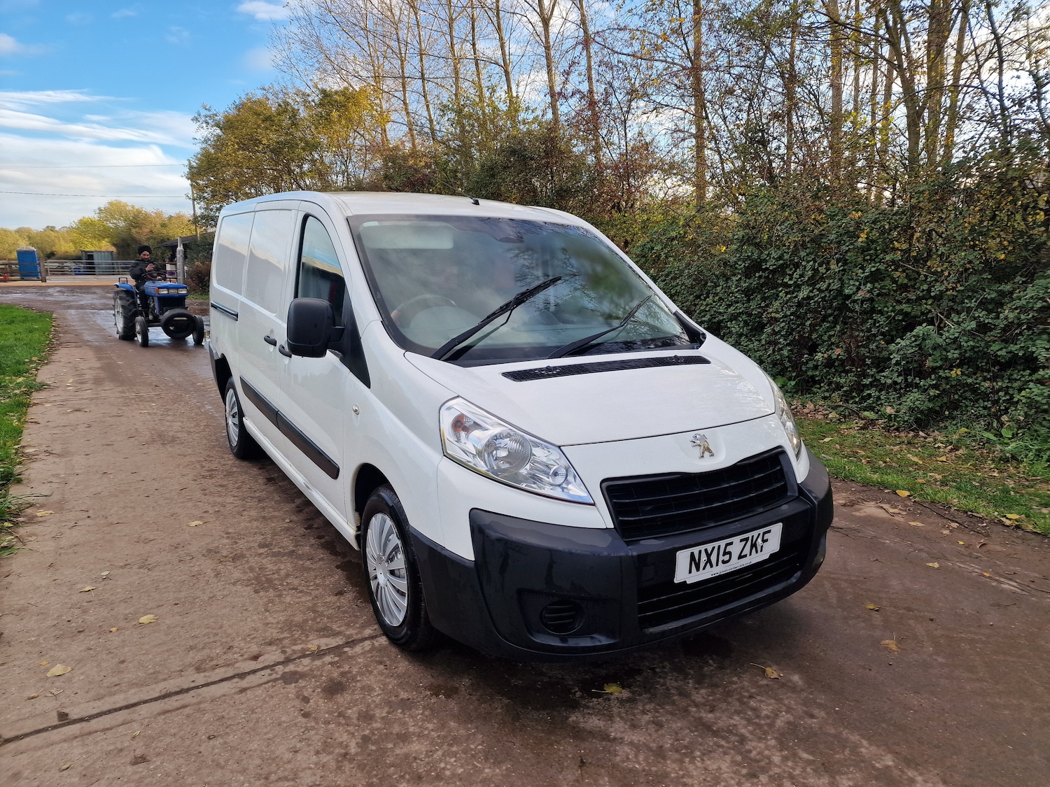 Used Peugeot Expert 2015 for sale - 76387496: Photo 2