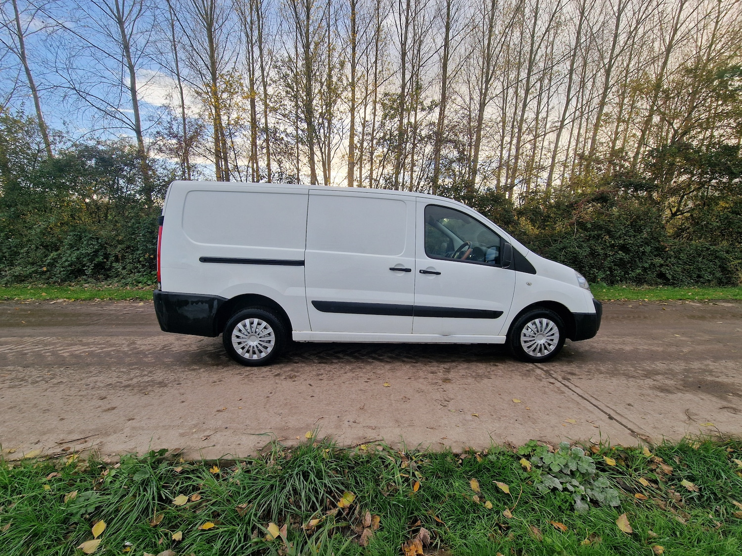 Used Peugeot Expert 2015 for sale - 76387496: Photo 4