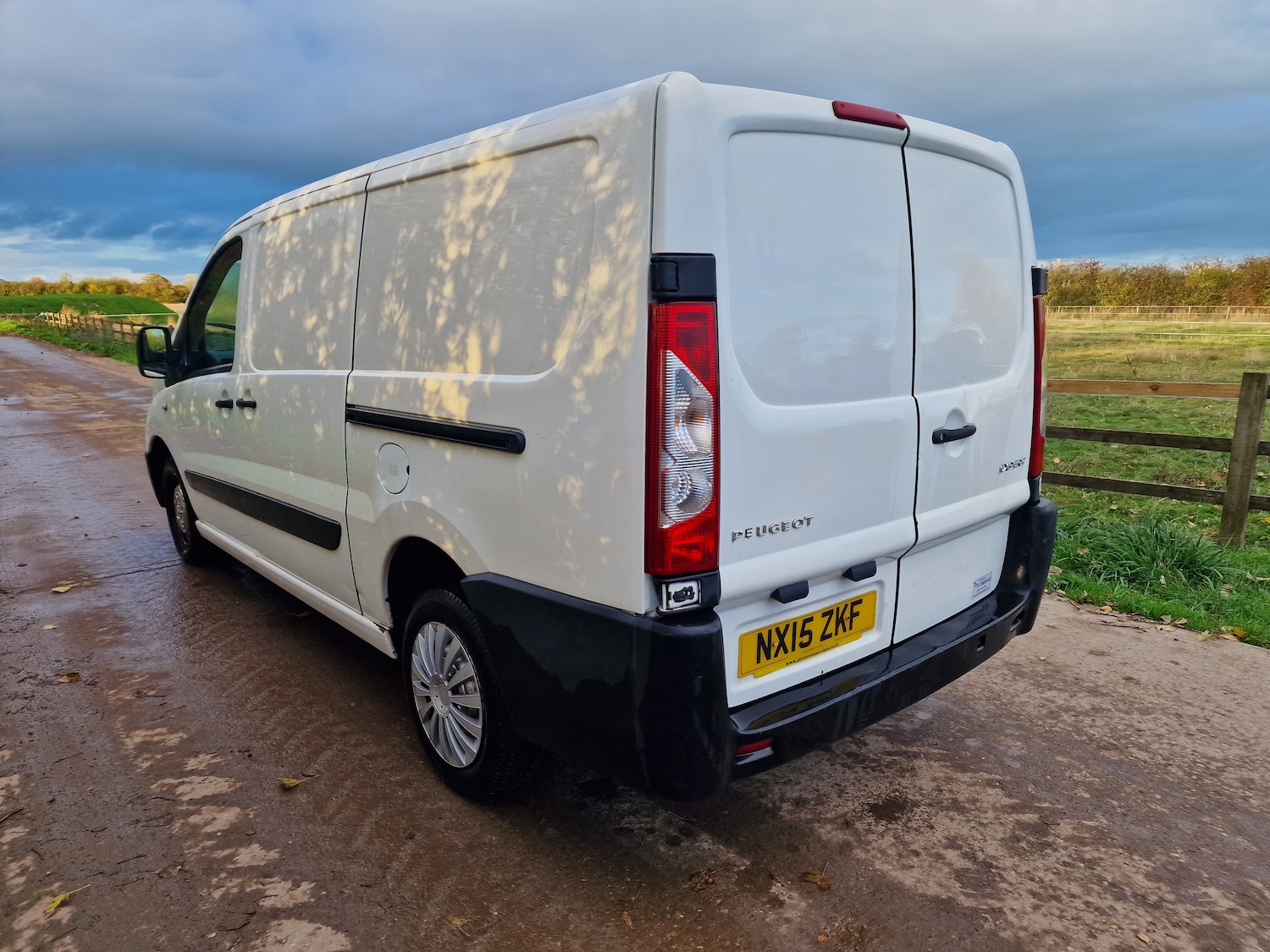 Used Peugeot Expert 2015 for sale - 76387496: Photo 6