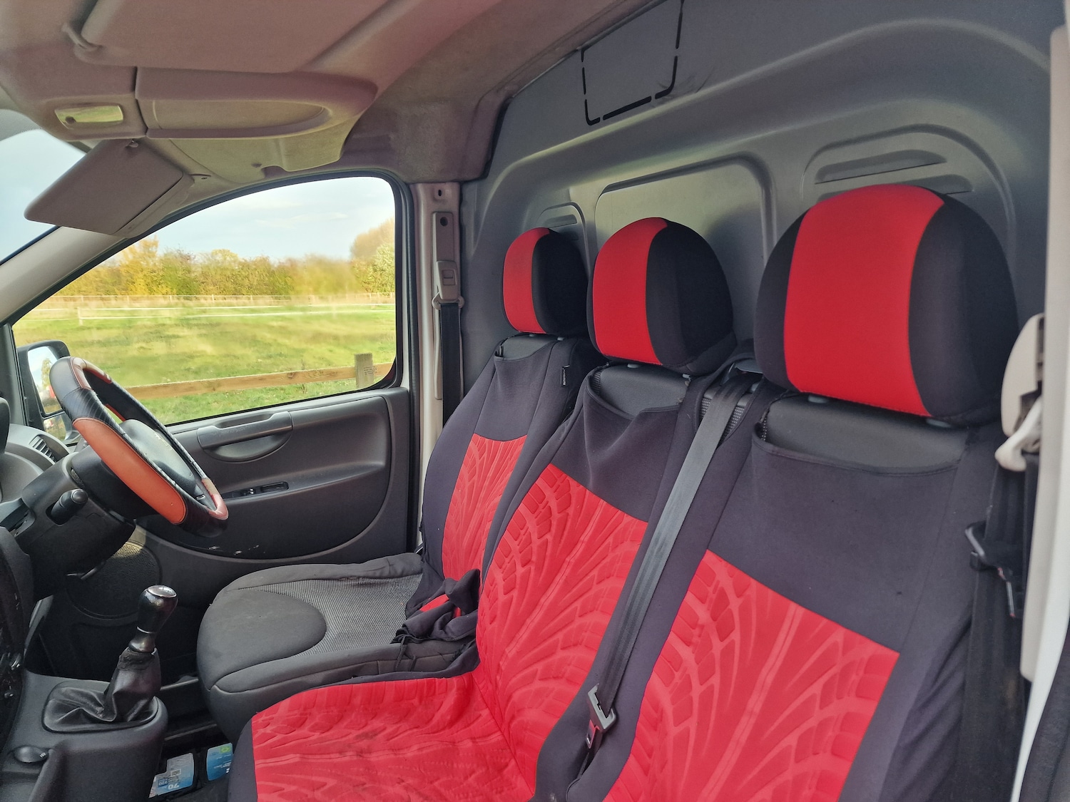 Used Peugeot Expert 2015 for sale - 76387496: Photo 9