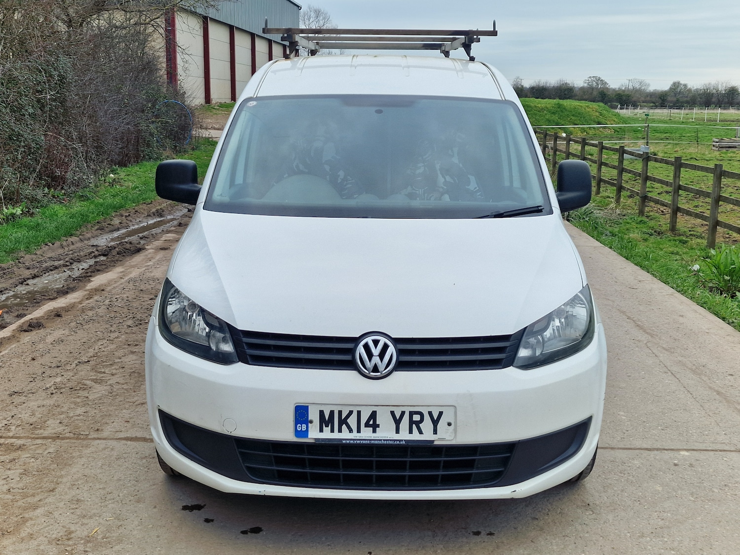 Used Volkswagen Caddy 2014 for sale - 77735637: Photo 2