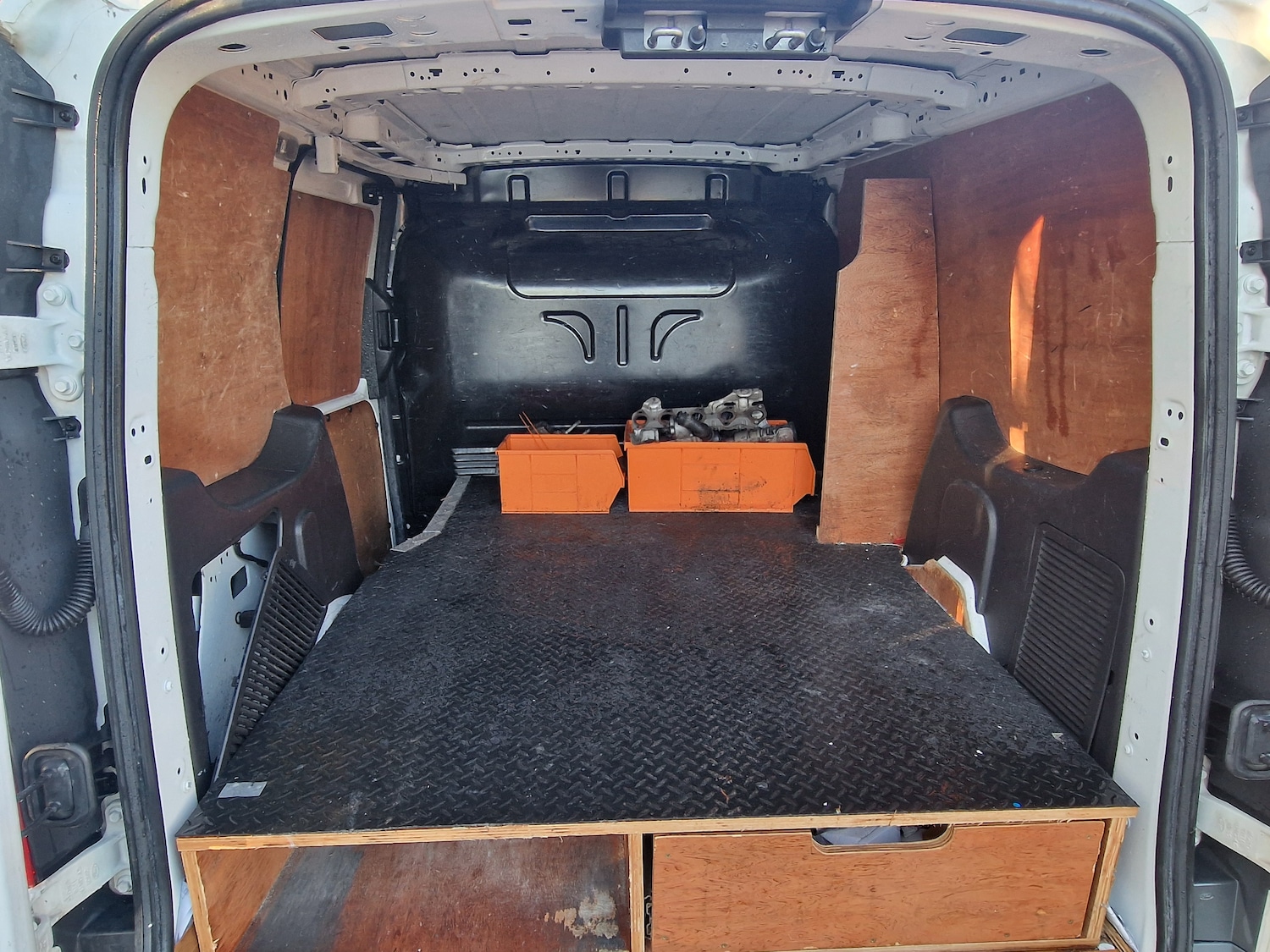 Used Ford Transit Connect 2017 for sale - 76808279: Photo 15