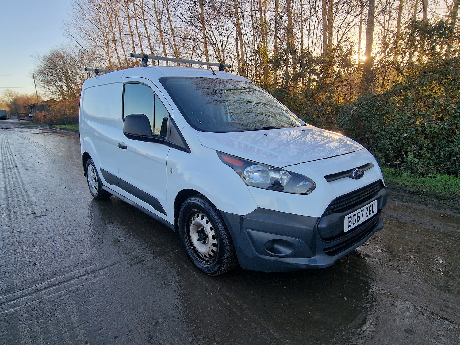 Used Ford Transit Connect 2017 for sale - 76808279: Photo 2