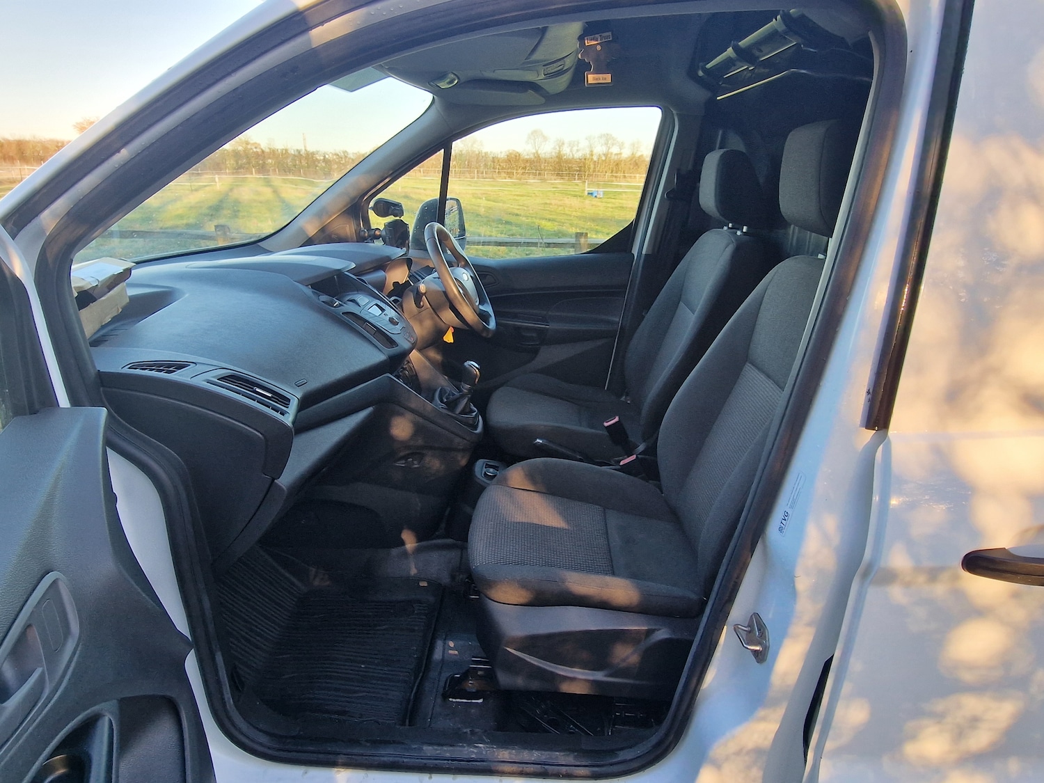 Used Ford Transit Connect 2017 for sale - 76808279: Photo 20