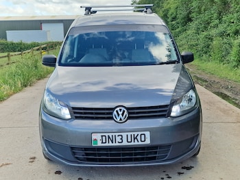 Used Volkswagen Caddy 2013 for sale - 78802861: Photo