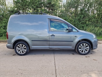Used Volkswagen Caddy 2013 for sale - 78802861: Photo