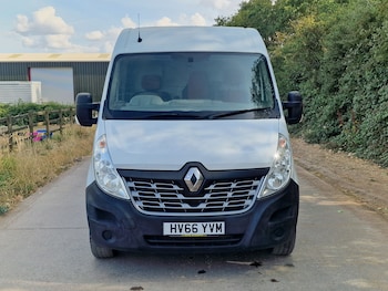 Used Renault Master 2016 for sale - 79302355: Photo