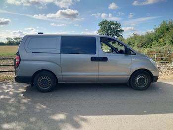 Used Hyundai Iload 2011 for sale - 75555744: Photo