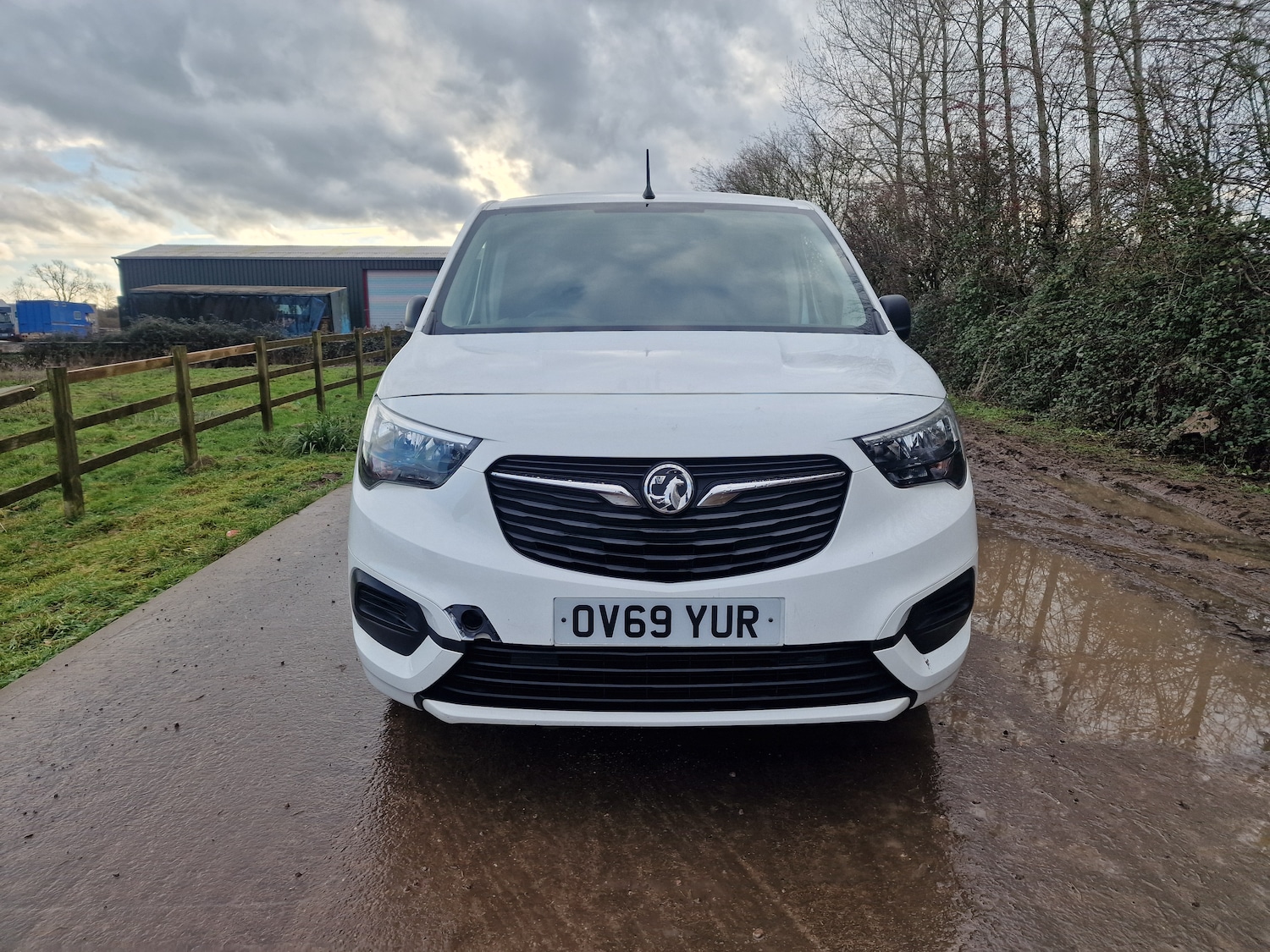 Used Ford Transit Connect 2019 for sale - 77261896: Photo 2