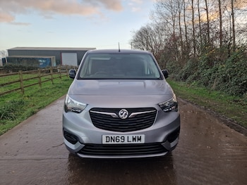 Used Vauxhall Combo 2019 for sale - 76919880: Photo
