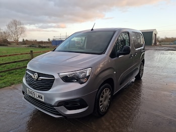 Used Vauxhall Combo 2019 for sale - 76919880: Photo