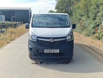 Used Vauxhall Vivaro 2018 for sale - 79275357: Photo