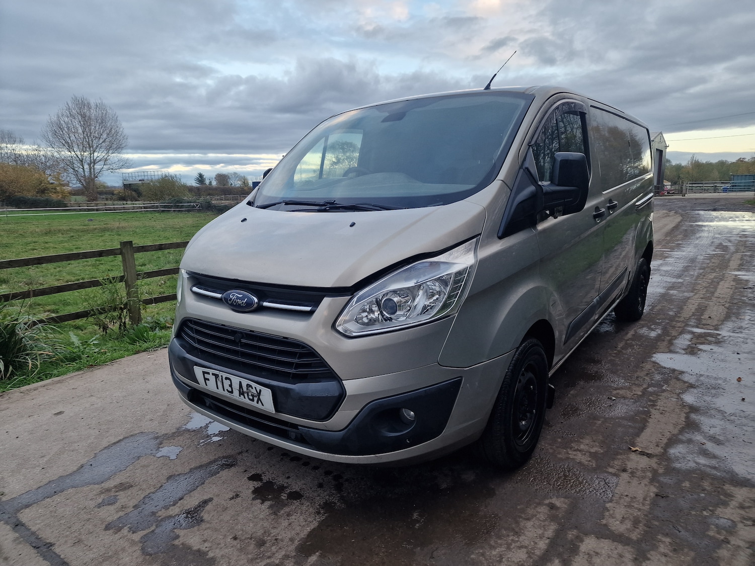Used Ford Transit Custom 2013 for sale - 76517595: Photo 2