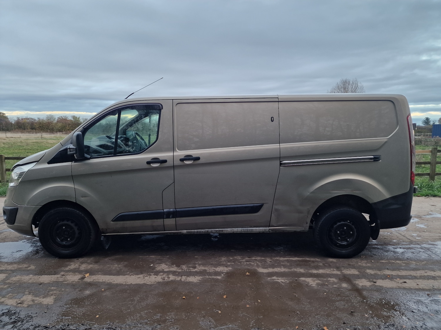 Used Ford Transit Custom 2013 for sale - 76517595: Photo 9