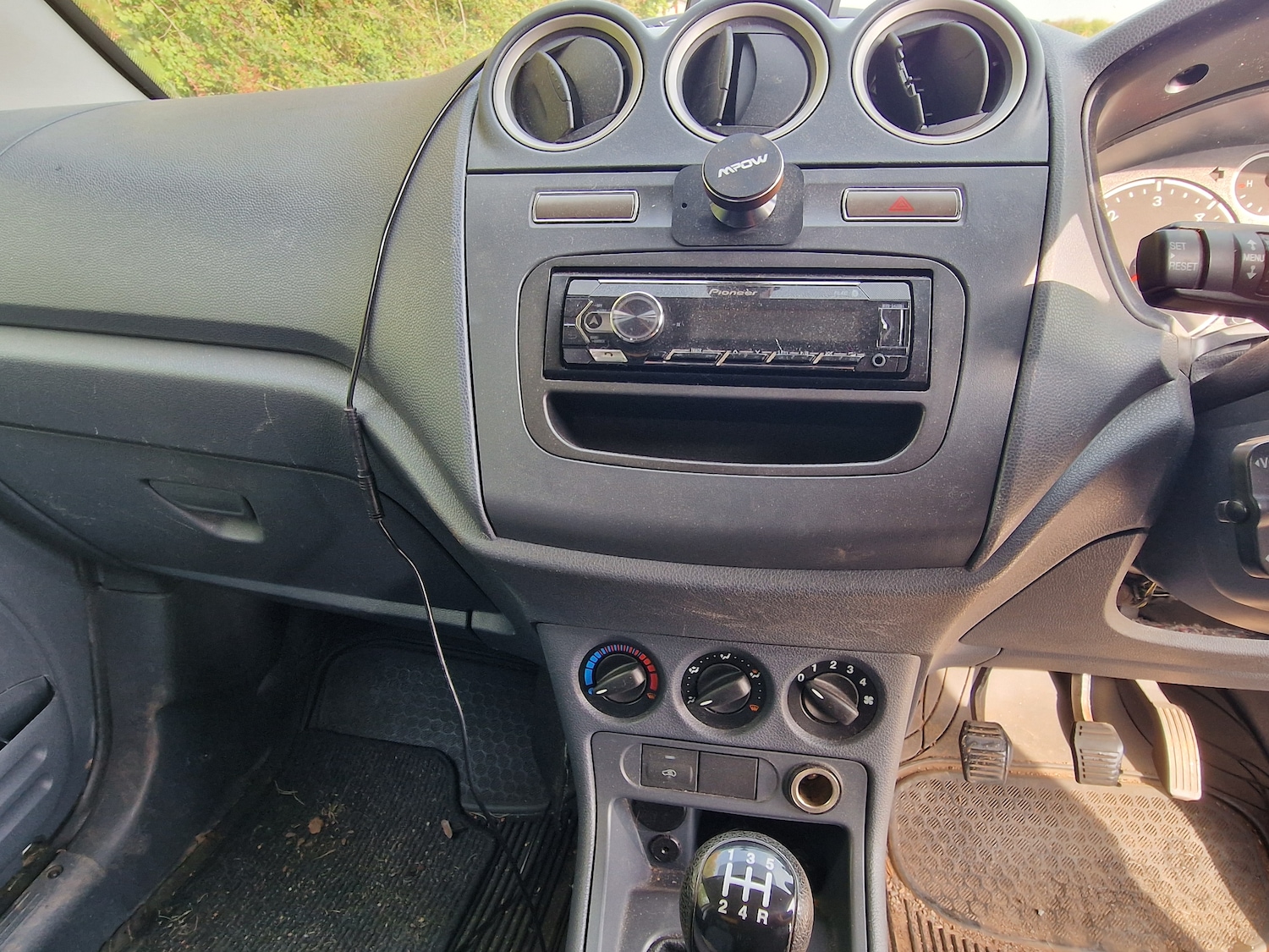 Vehicle 14