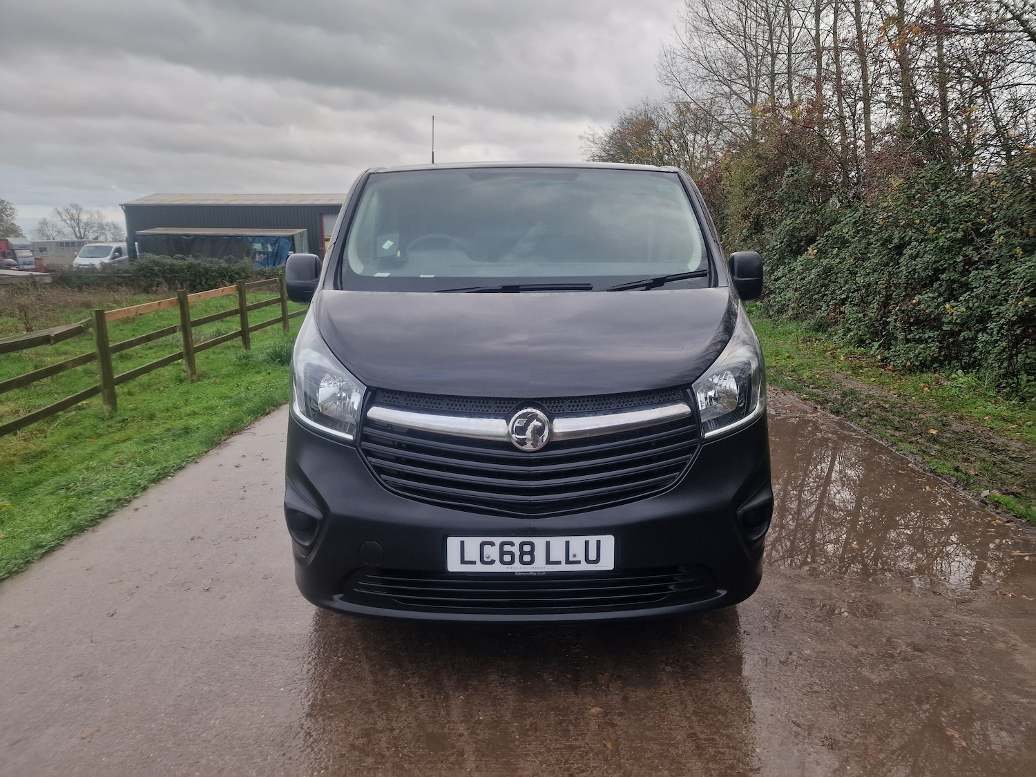 Used Vauxhall Vivaro 2018 for sale - 76577345: Photo 3