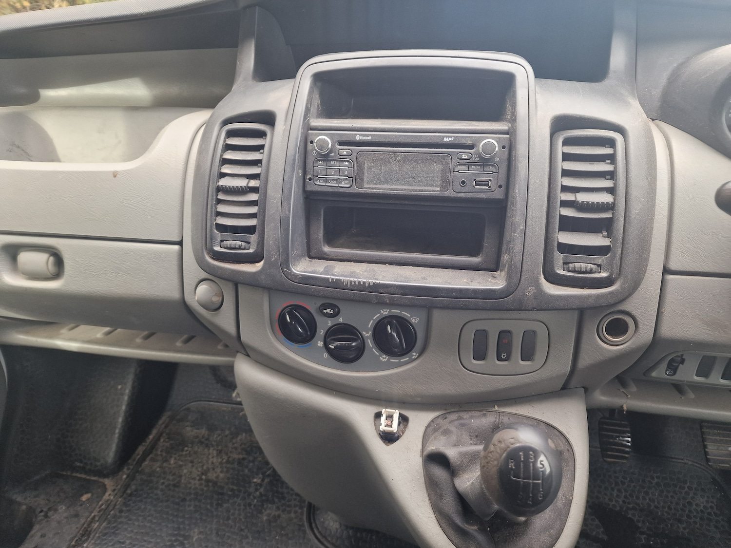 Used Vauxhall Vivaro 2013 for sale - 76356004: Photo 17