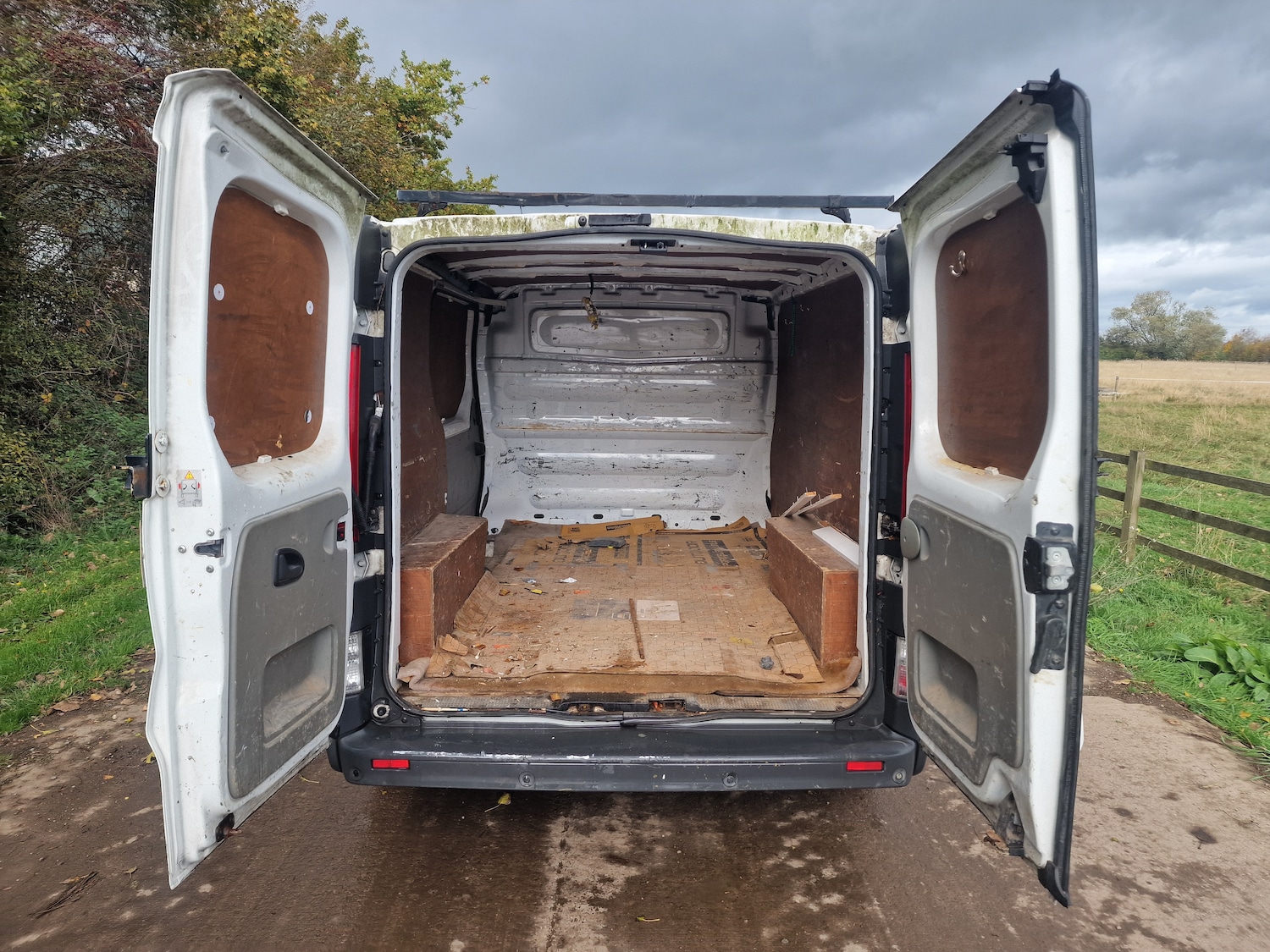 Used Vauxhall Vivaro 2013 for sale - 76356004: Photo 6