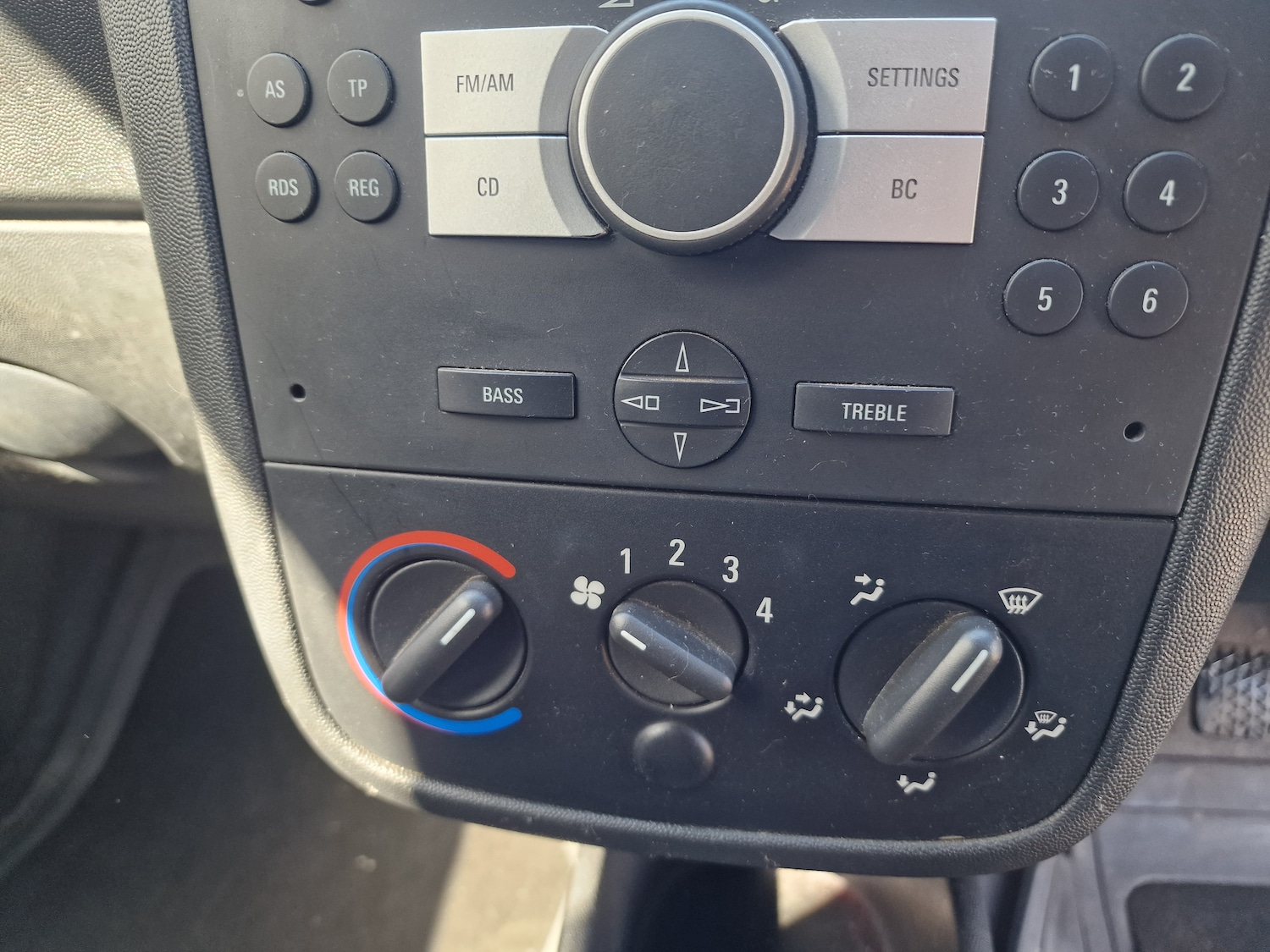 Used Vauxhall Combo 2011 for sale - 78077954: Photo 16