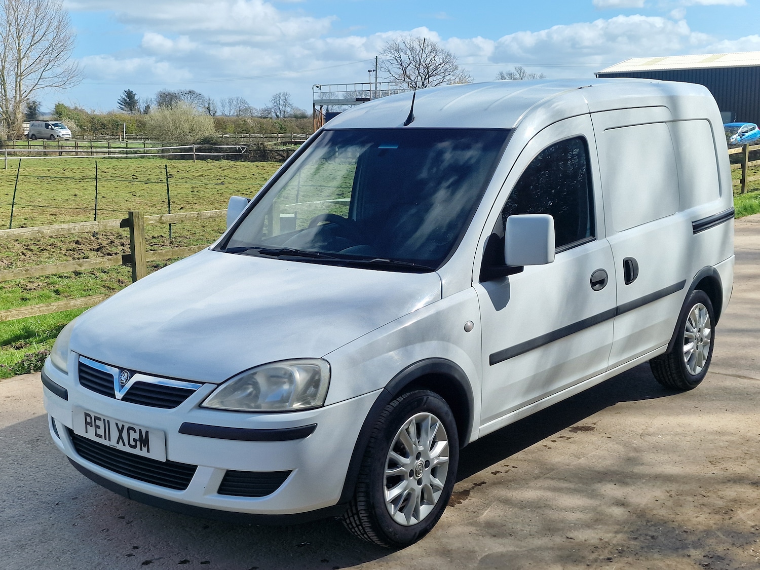 Used Vauxhall Combo 2011 for sale - 78077954: Photo 3
