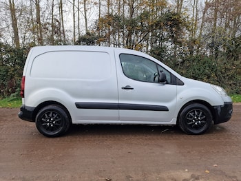 Used Citroen Berlingo 2015 for sale - 76470628: Photo