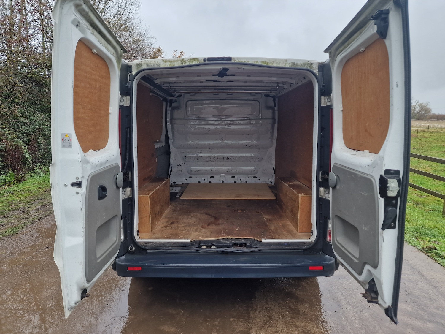 Used Vauxhall Vivaro 2012 for sale - 76791357: Photo 6