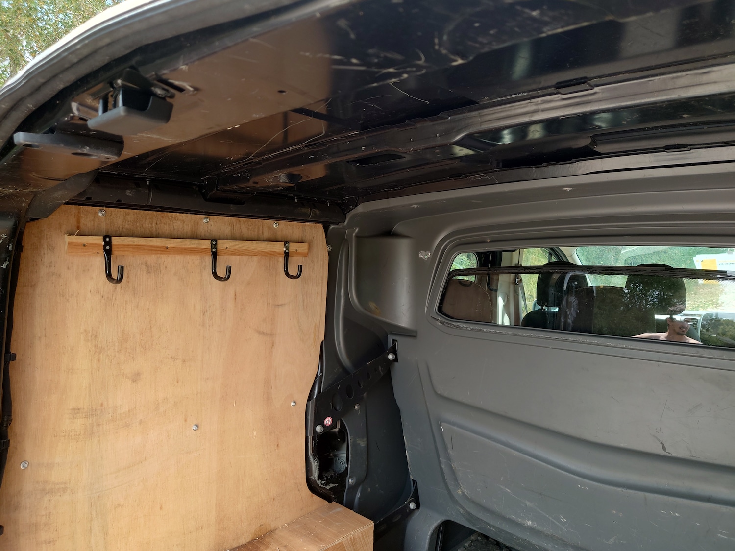 Vehicle 21