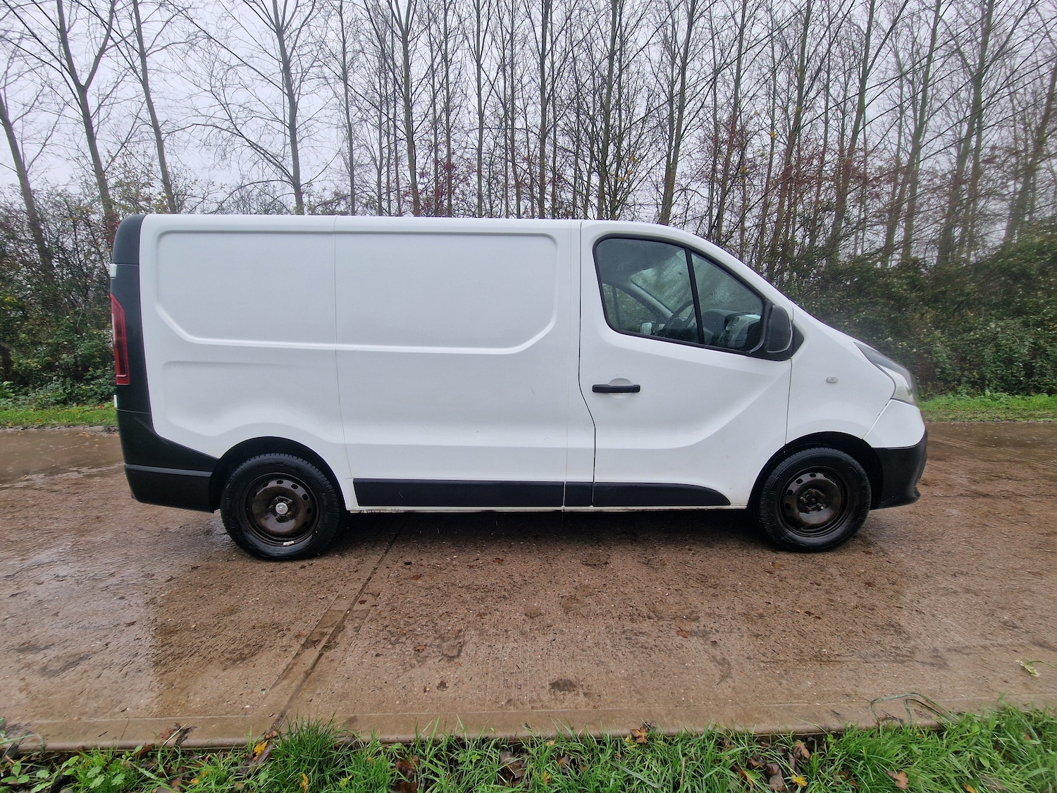 Used Renault Trafic 2017 for sale - 76611322: Photo 4