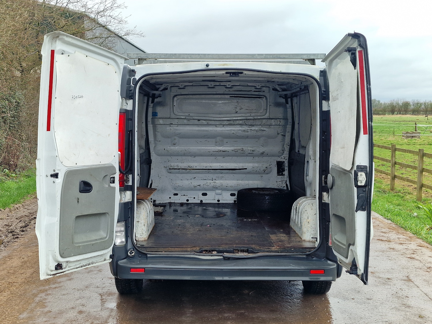 Used Vauxhall Vivaro 2008 for sale - 77872336: Photo 7