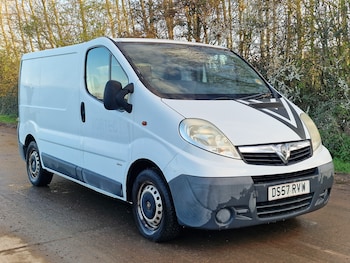 Vauxhall Vivaro feature image