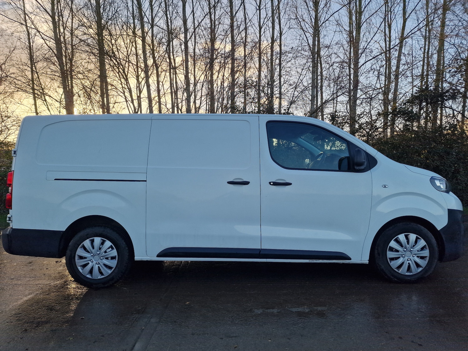 Used Peugeot Expert 2019 for sale - 76895297: Photo 4