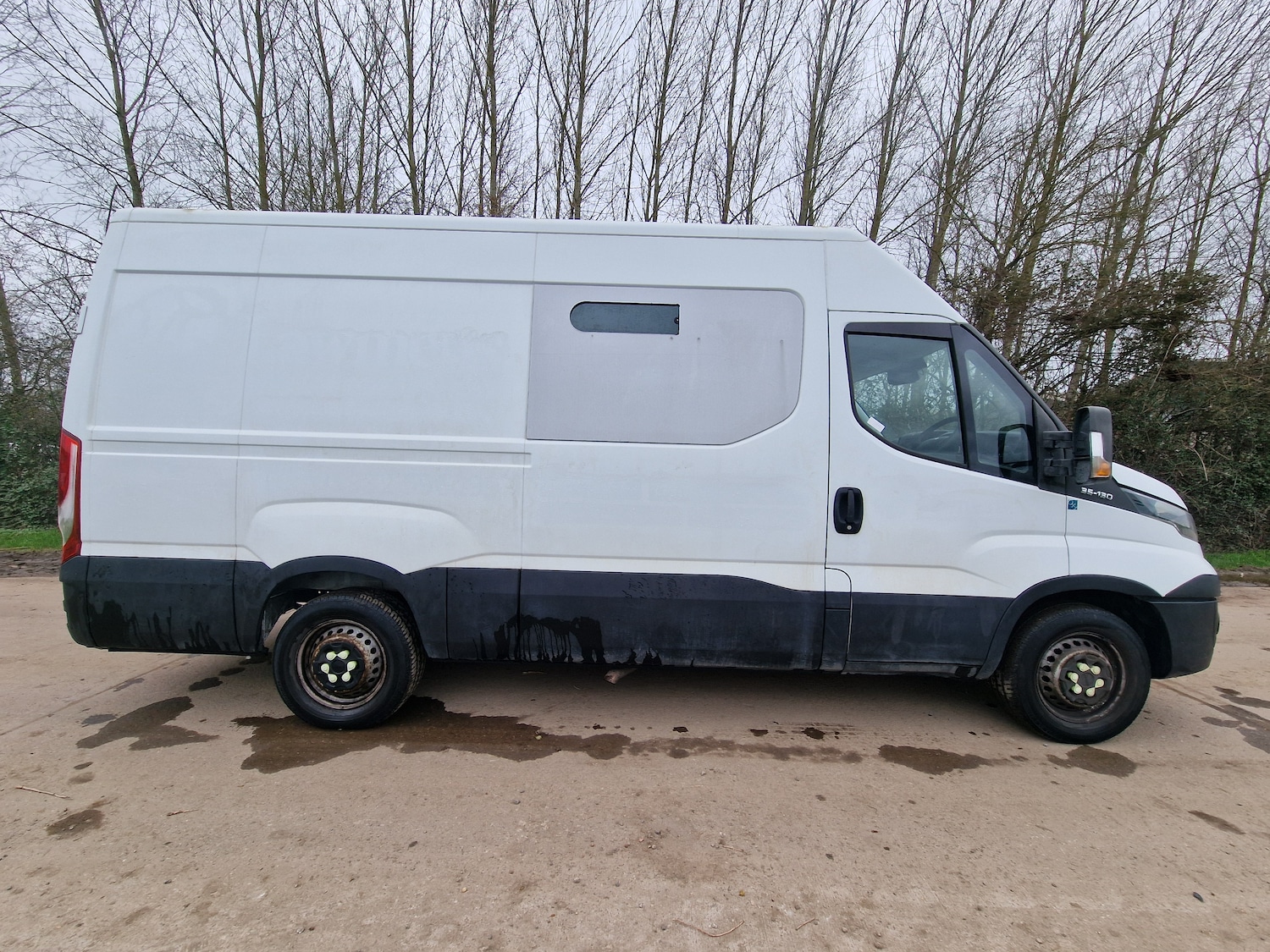 Used Iveco Daily 2015 for sale - 77846406: Photo 4