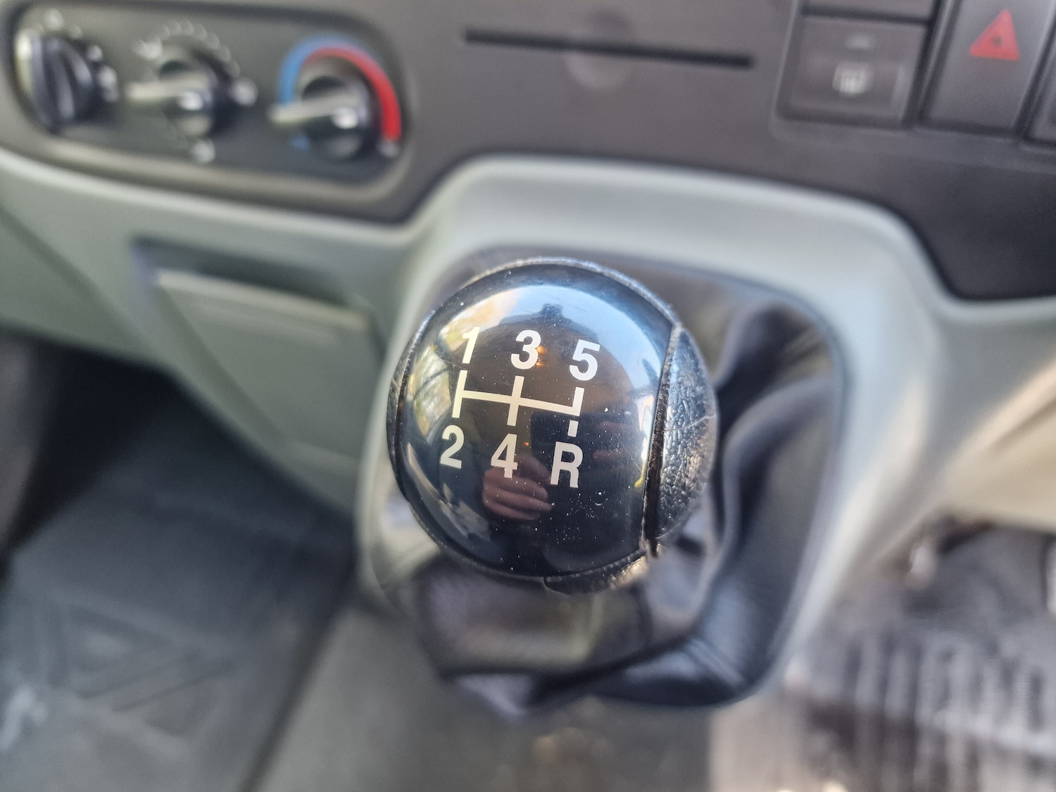 Used Ford Transit 2015 for sale - 78152470: Photo 18