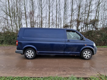 Used Volkswagen Transporter 2006 for sale - 77210322: Photo