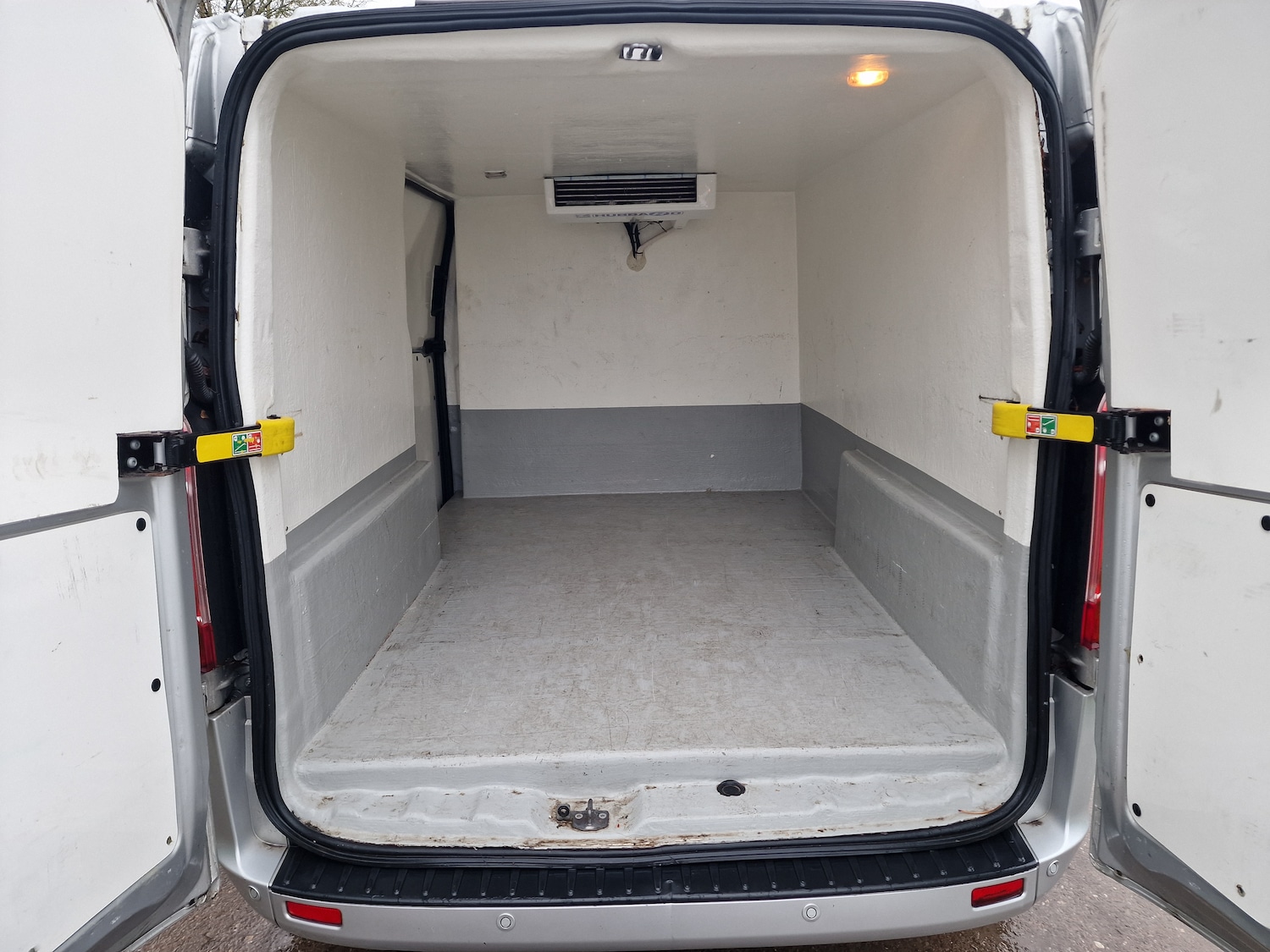 Used Ford Transit Custom 2018 for sale - 76611325: Photo 19