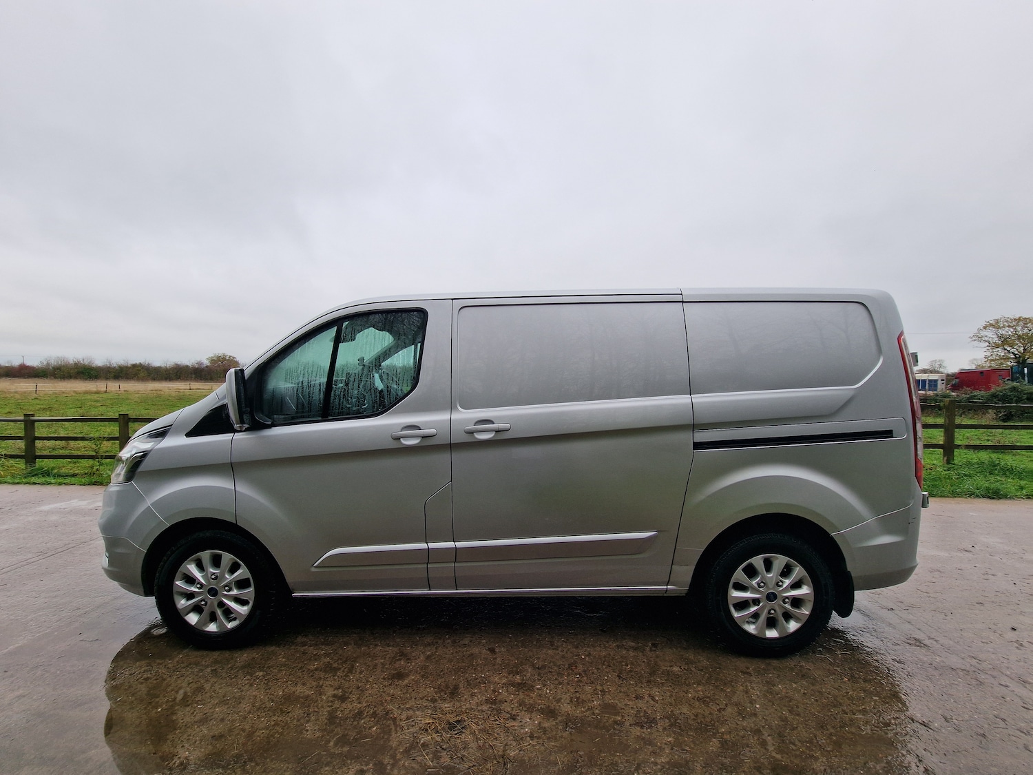 Used Ford Transit Custom 2018 for sale - 76611325: Photo 9