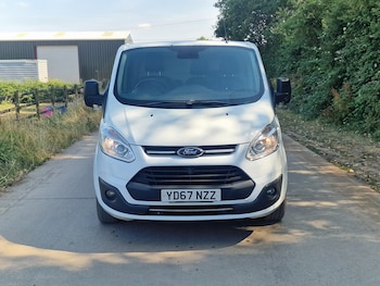 Used Ford Transit Custom 2017 for sale - 79156010: Photo