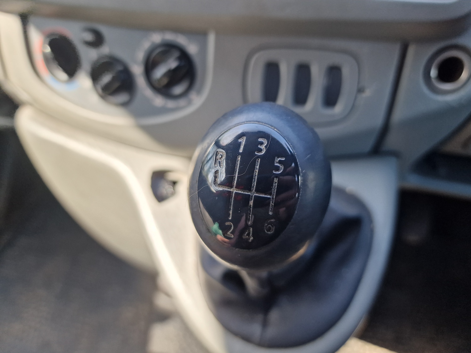 Used Vauxhall Vivaro 2009 for sale - 78163818: Photo 16