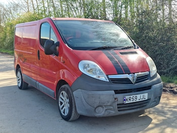 Vauxhall Vivaro feature image