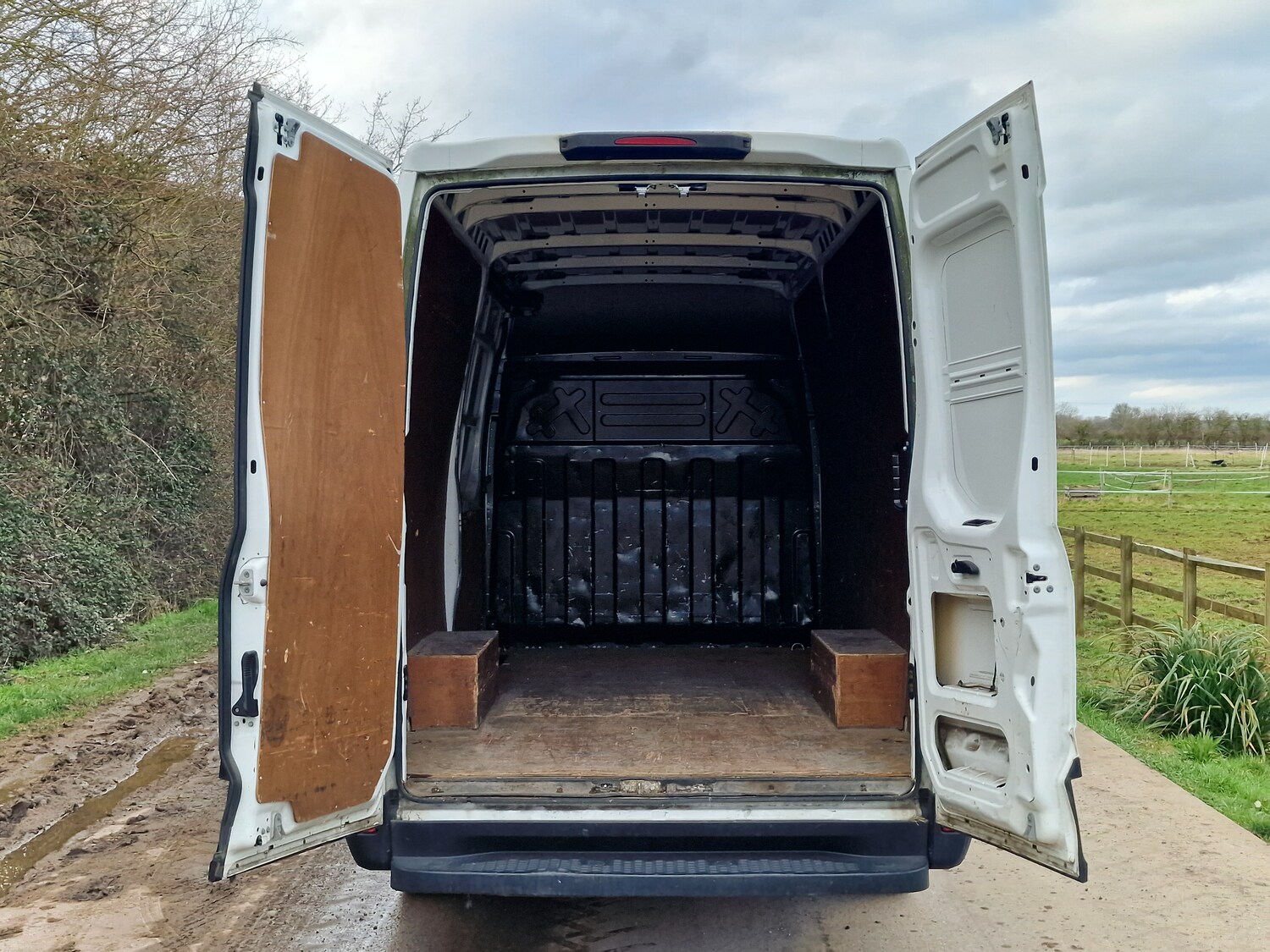 Used Iveco Daily 2015 for sale - 77675758: Photo 7