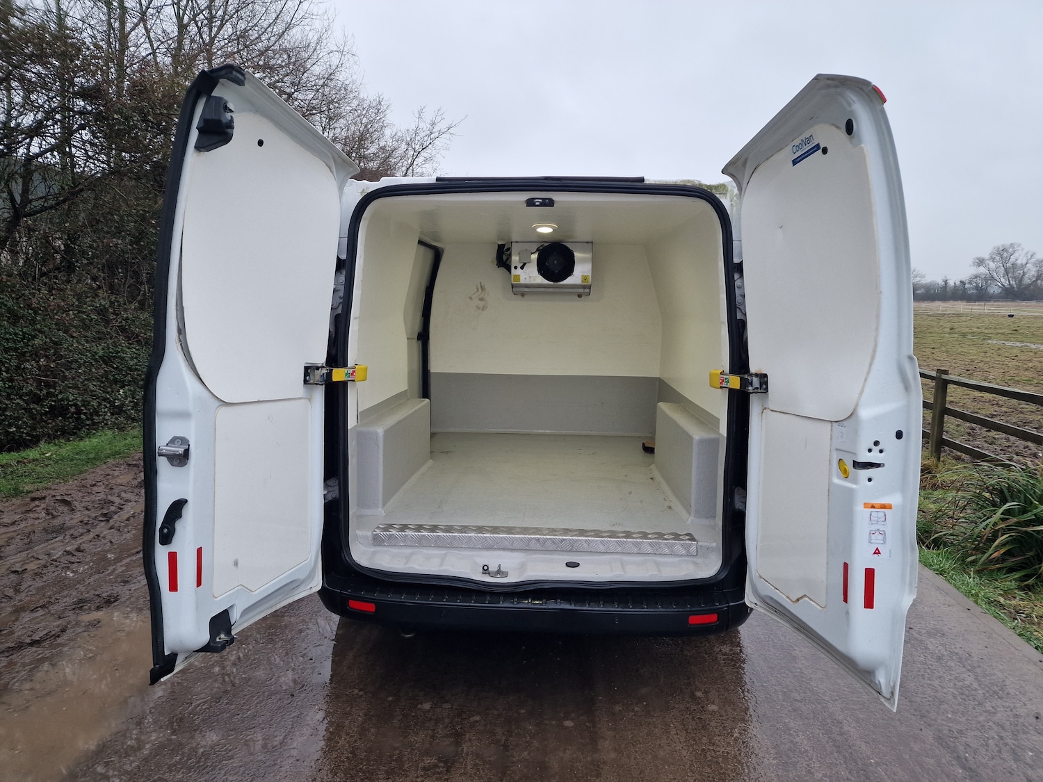 Used Ford Transit Custom 2019 for sale - 77421655: Photo 11