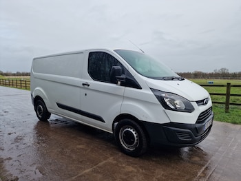 Used Ford Transit Custom 2017 for sale - 77172935: Photo