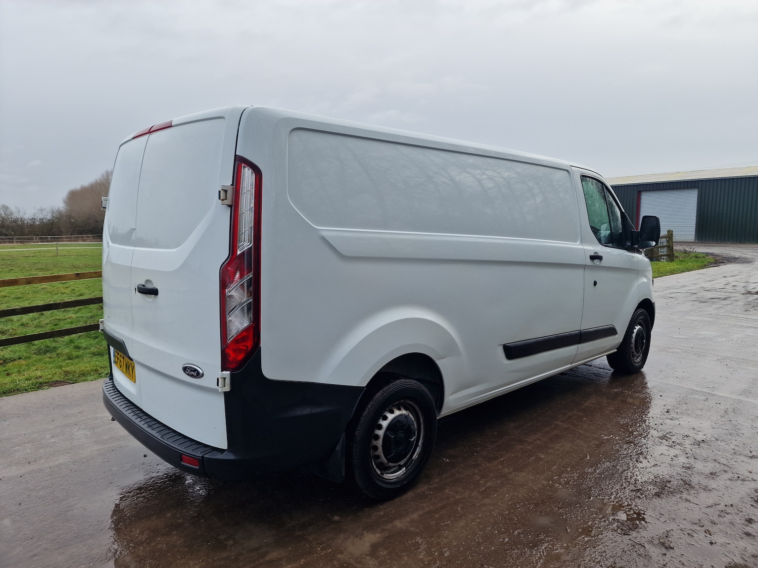 Used Ford Transit Custom 2017 for sale - 77172935: Photo 5