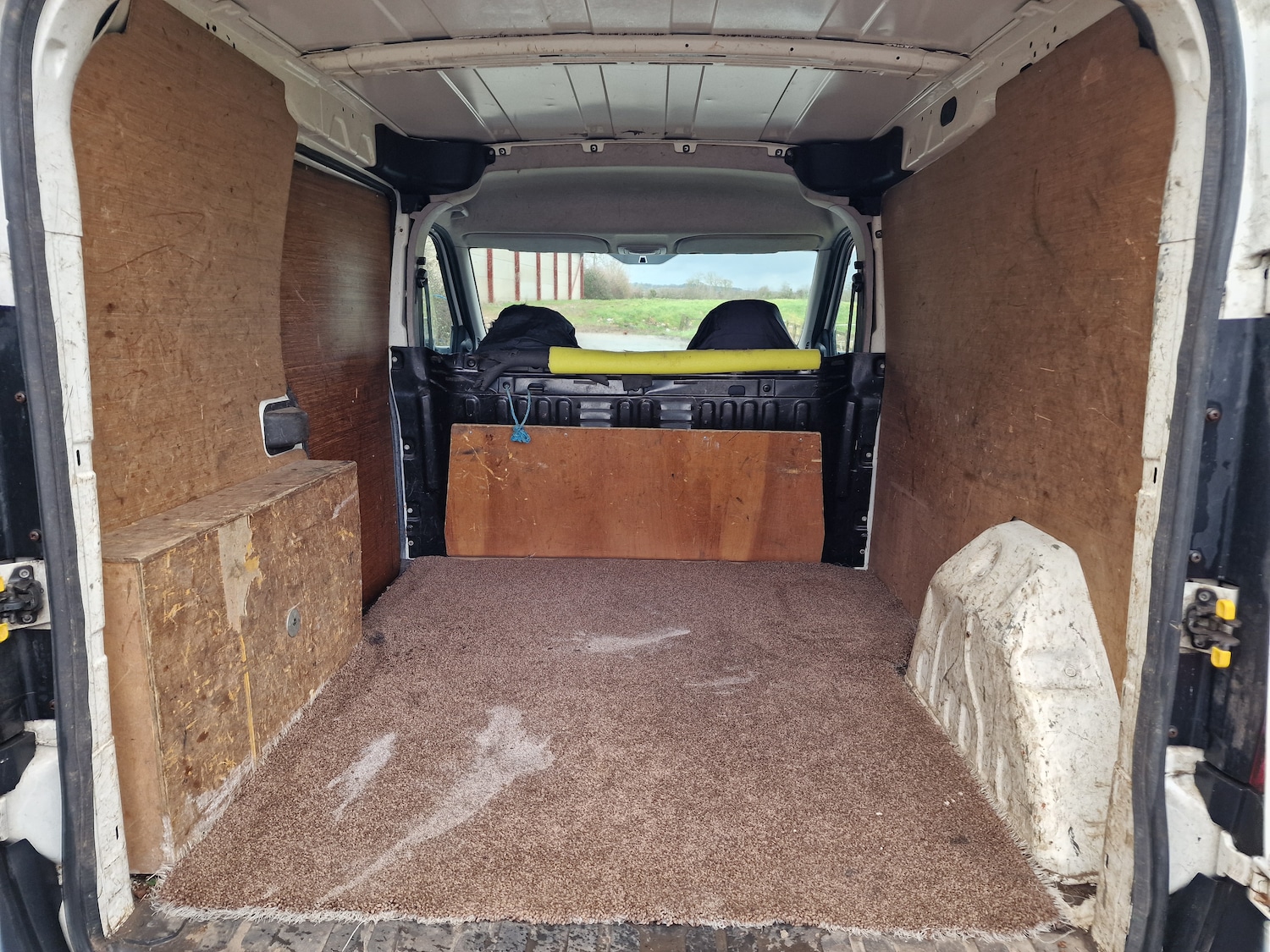 Used Vauxhall Combo 2015 for sale - 77289361: Photo 11